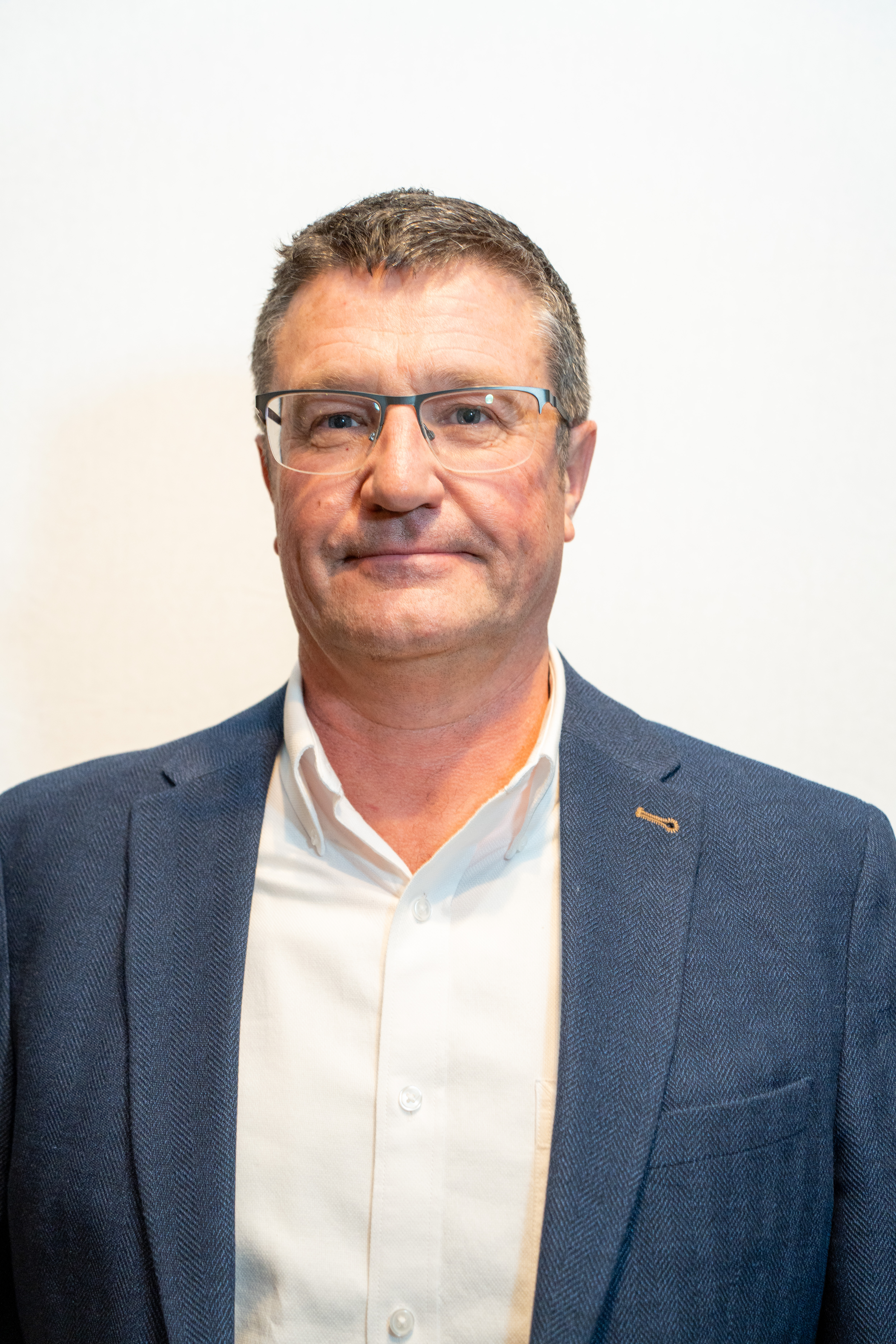 Steve Mallinson Province Director, Alberta, Bauer Foundations Canada